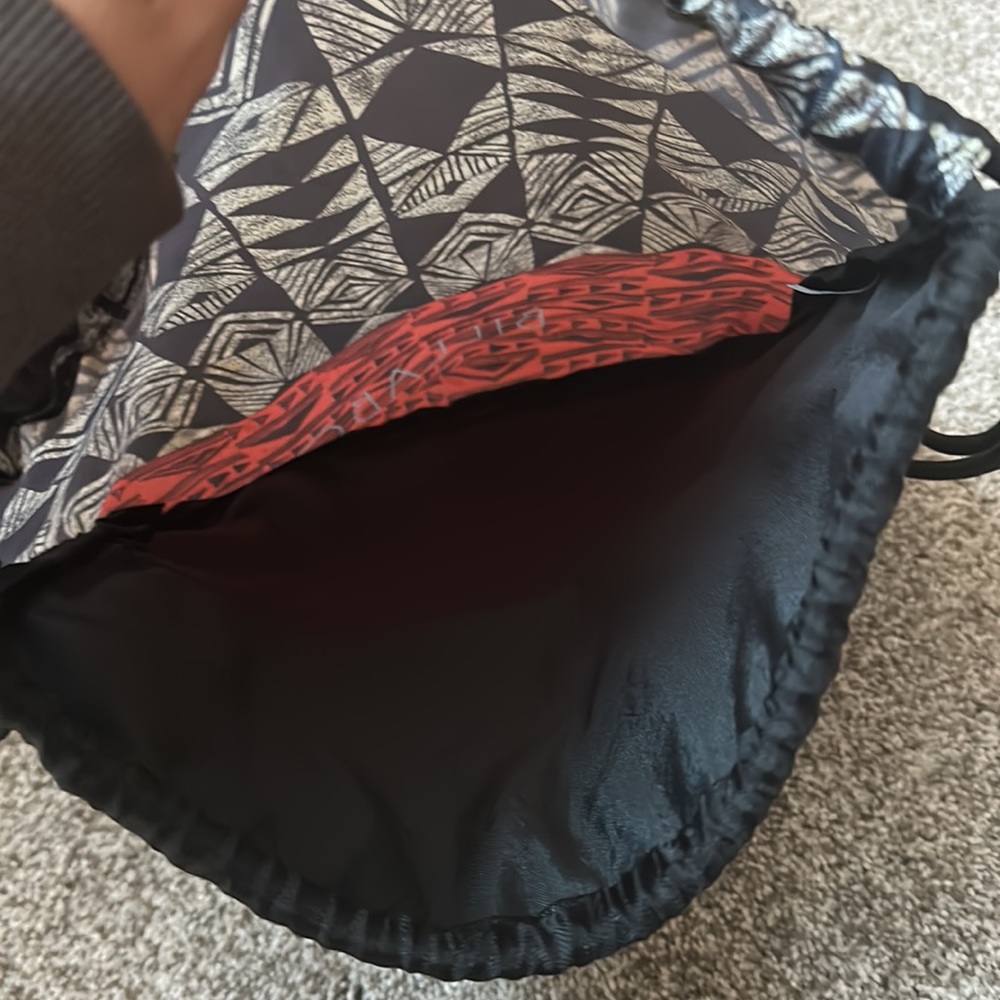 Billabong Drawstring Backpack - Picture 4 of 4